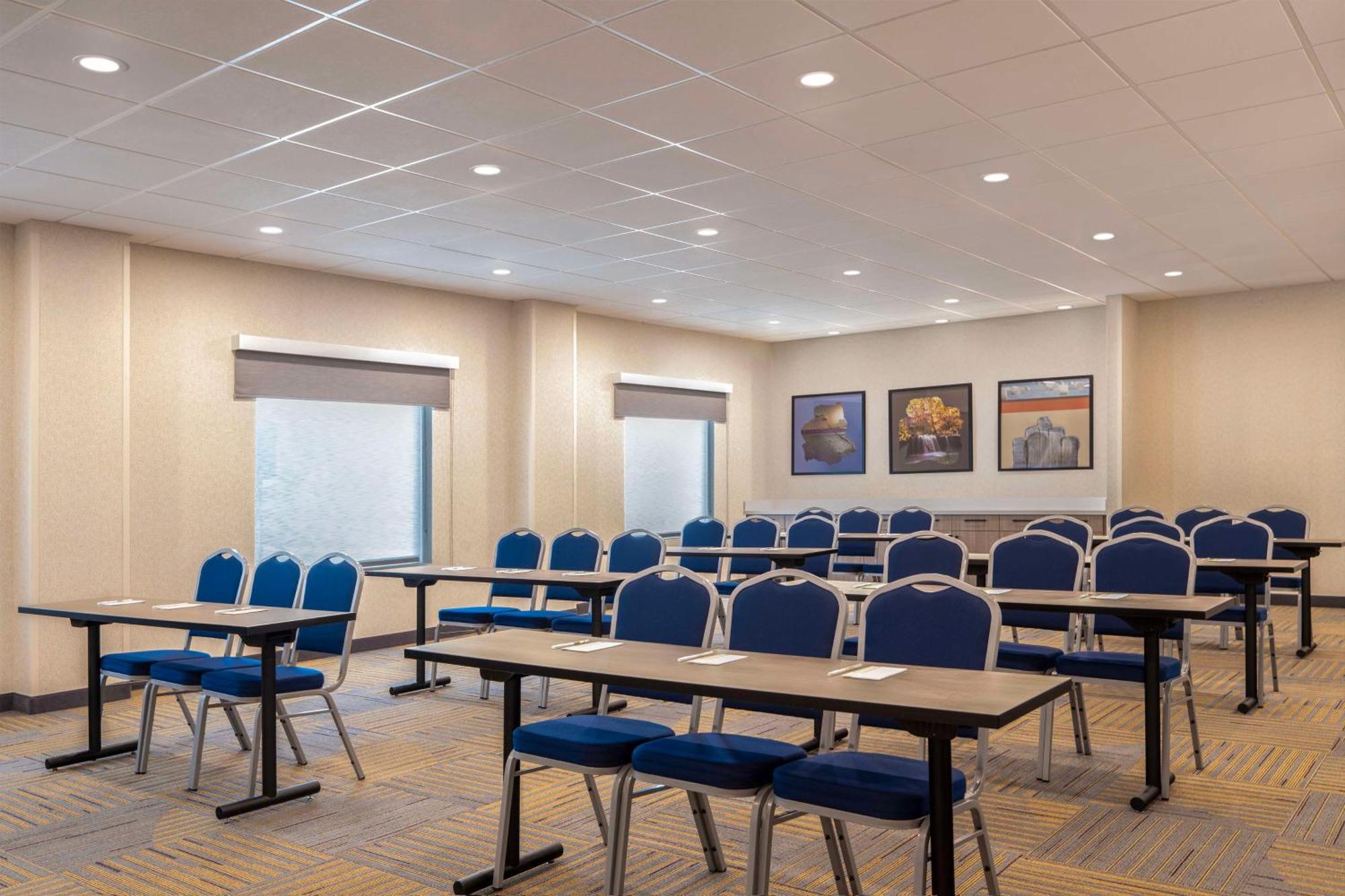 Home2 Suites By Hilton ג'ונסבורו מראה חיצוני תמונה